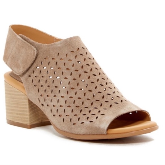 Kork-Ease Shoes - KORKS Cayleigh Perforated Block Heel Sandal